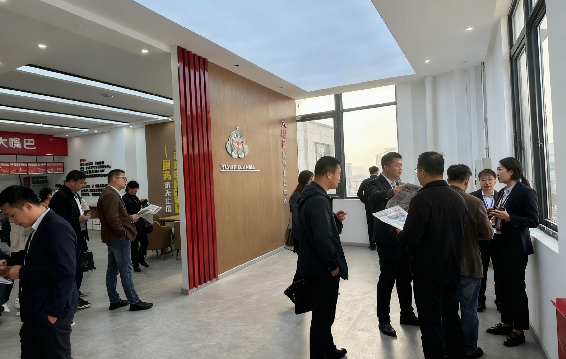 《共启新程，共赢未来：大嘴巴鱿鱼Q1季度战略级客户签约里程碑》